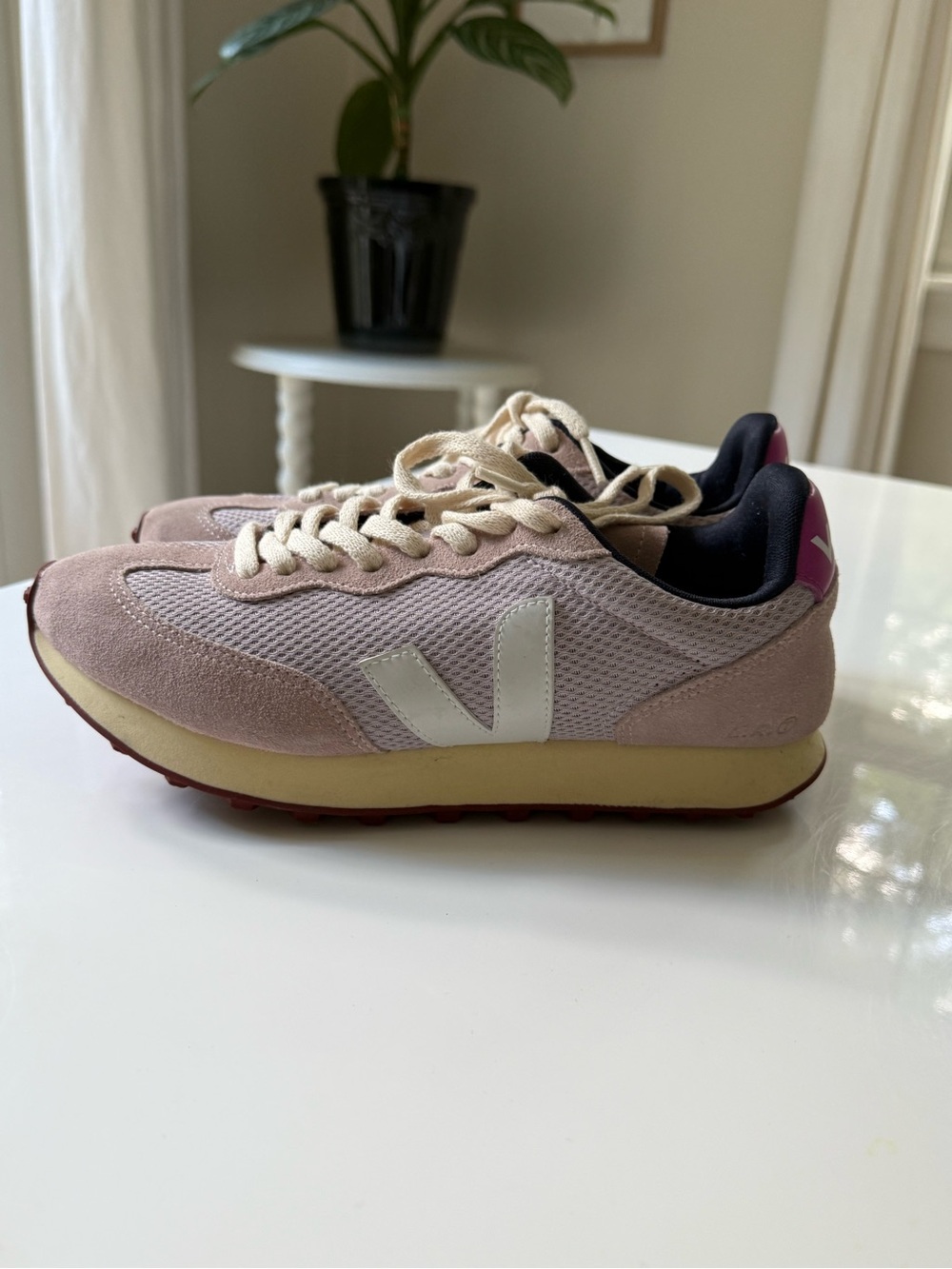 Veja Women’s Rio Branco Alveomesh Parme Sneaker - Picture 7 of 11